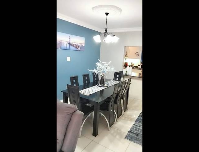 3 BEDROOM HOUSE FOR SALE IN CROFTDENE